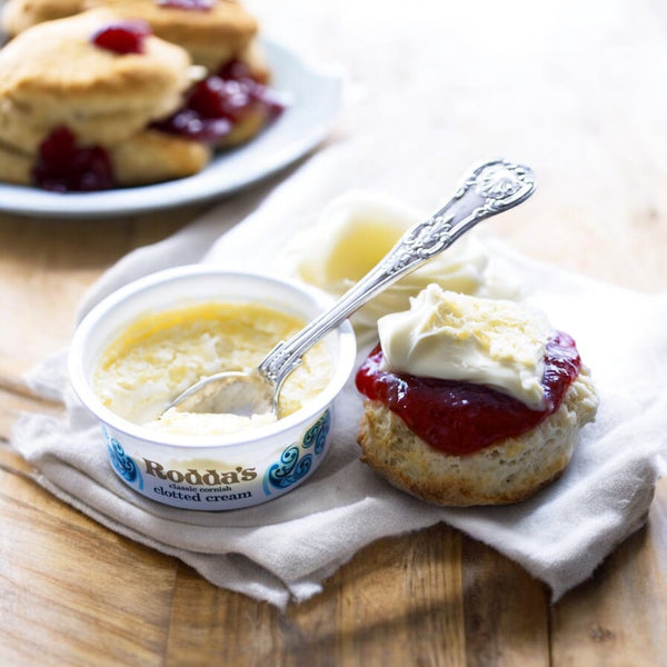 Mothers Day only - Mrs O’Reilly’s Personalised Cream Tea with plain scones (no fruit) Gift set