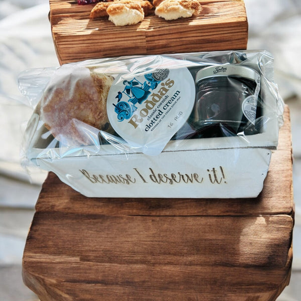 Mothers Day only - Mrs O’Reilly’s Personalised Cream Tea with plain scones (no fruit) Gift set