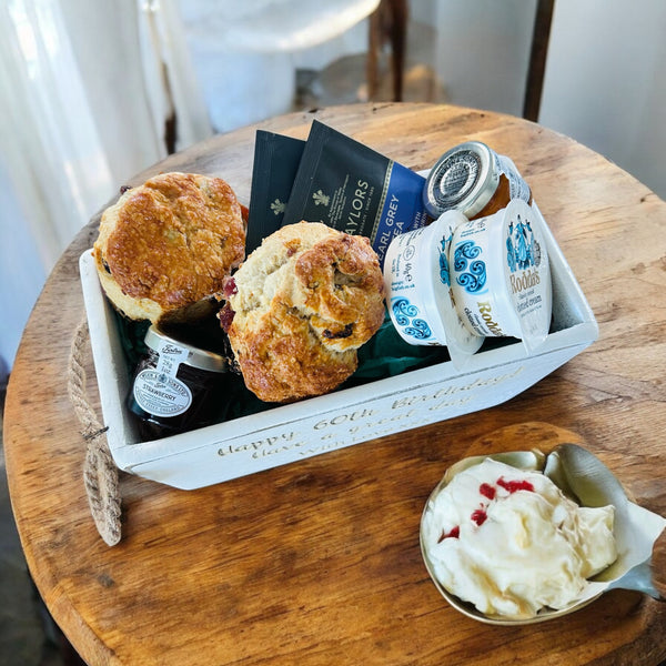 Mrs O’Reilly’s Personalised Cream Tea with Fruit Scones gift set