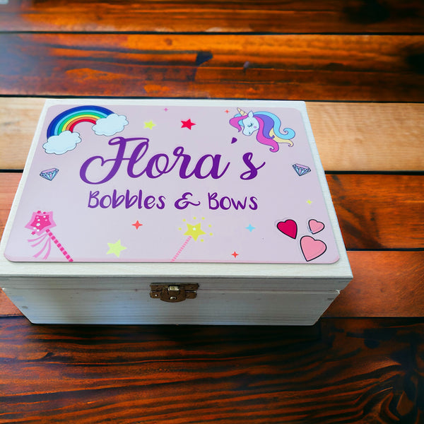 Bobbles and Bows Box unicorn design coloured
